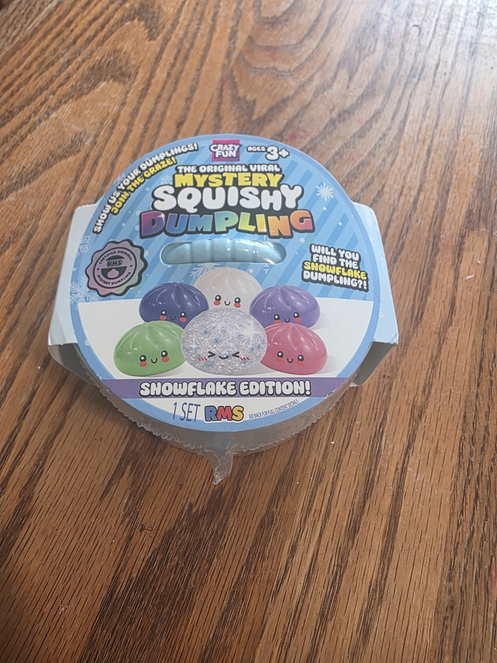 Mystery Squishy Dumpling Snowflake Edition - Blue Collectible Squishy